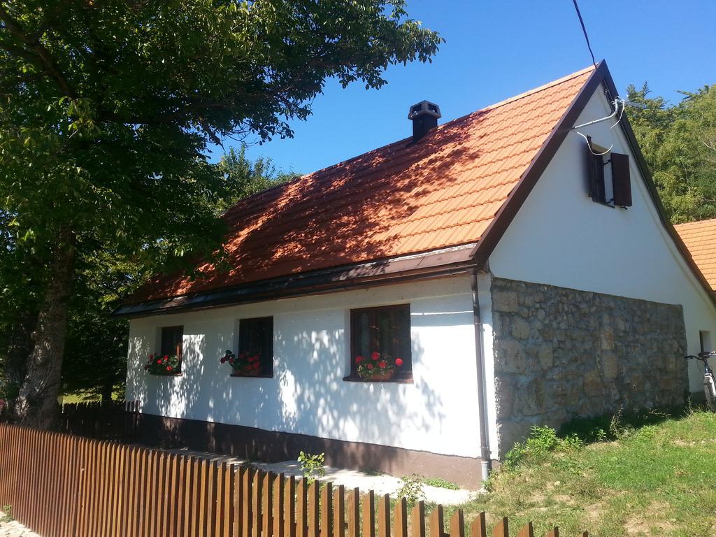 Holiday Home Rizvan City Brusane Экстерьер фото