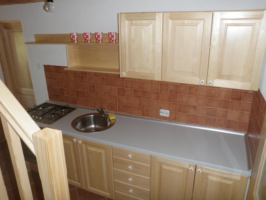 Holiday Home Rizvan City Brusane Экстерьер фото